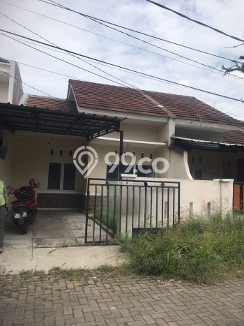 Dijual Cepat Rumah Minimalis & Modern LB 102m2 di Ciracas Dijual Cepat Rumah Minimalis & Modern LB 102m2 di Ciracas