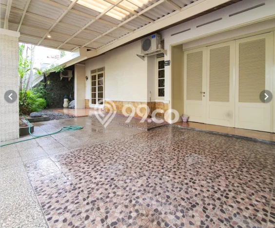 Kost Dijual Lokasi Rungkut, Surabaya, 6 KT, 2 KM, 300m2 Kost Dijual Lokasi Rungkut, Surabaya, 6 KT, 2 KM, 300m2