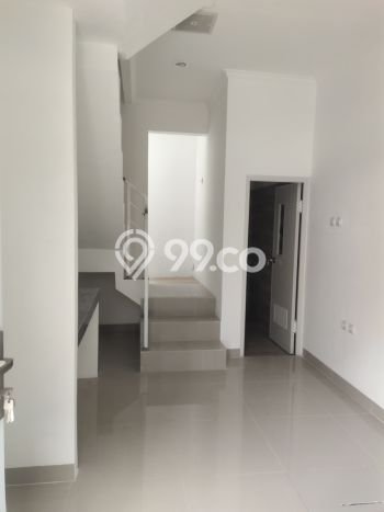 Rumah Murah LT 17m2 di Mangga Dua Akses Mudah Rumah Murah LT 17m2 di Mangga Dua Akses Mudah