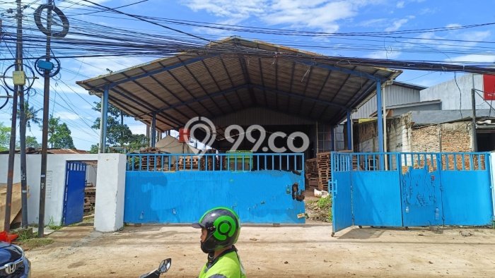 Area Ramai! Gudang Dijual di Mustikajaya untuk Bisnis Luas Bangunan 1600m2 Area Ramai! Gudang Dijual di Mustikajaya untuk Bisnis Luas Bangunan 1600m2