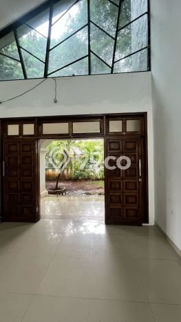 Hunian Mewah LB 550m2 Siap Pakai Desain Elegan di Tanah Kusir, Jakarta Selatan Hunian Mewah LB 550m2 Siap Pakai Desain Elegan di Tanah Kusir, Jakarta Selatan