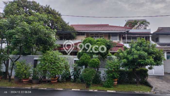 Rumah Elit LB 650m2 Siap Pakai Desain Elegan di Pondok Indah, Jakarta Selatan Rumah Elit LB 650m2 Siap Pakai Desain Elegan di Pondok Indah, Jakarta Selatan