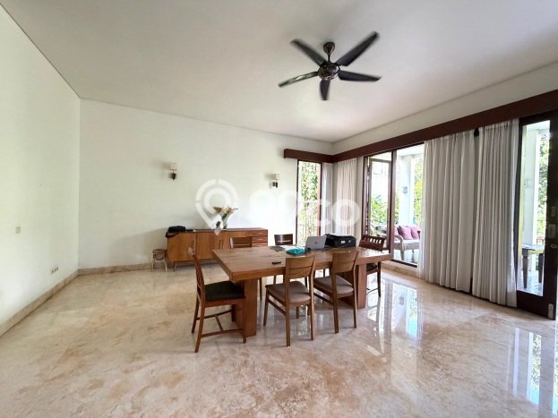 For Sale! Luxury House LT 500m2 Desain Elegan di BSD The Green For Sale! Luxury House LT 500m2 Desain Elegan di BSD The Green