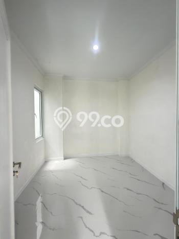 Siap Huni Hunian Elit 4 Kamar di BSD Dekat ke Mana Pun Siap Huni Hunian Elit 4 Kamar di BSD Dekat ke Mana Pun