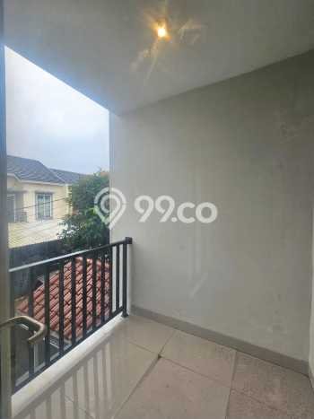 Dijual Rumah 3 Kamar Lokasi Ideal Nyaman dan Strategis di Serpong Dijual Rumah 3 Kamar Lokasi Ideal Nyaman dan Strategis di Serpong