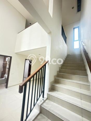 Dijual Rumah Elit Exclusive di BSD, Tangerang Selatan Dijual Rumah Elit Exclusive di BSD, Tangerang Selatan