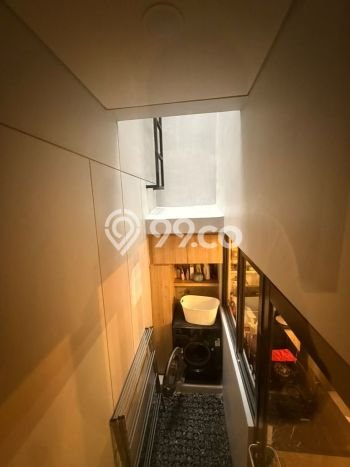Rumah Strategis Modern Lb 70m2 di BSD, Tangerang Selatan Rumah Strategis Modern Lb 70m2 di BSD, Tangerang Selatan
