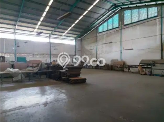 Unit Gudang Dijual di Jakarta Barat LT 4004m2 & LB 3000m2 Unit Gudang Dijual di Jakarta Barat LT 4004m2 & LB 3000m2