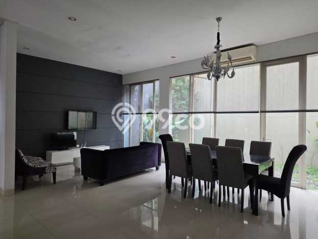 Rumah Cantik Siap Huni Di Wiyung Luas 198m2 Lokasi Strategis Rumah Cantik Siap Huni Di Wiyung Luas 198m2 Lokasi Strategis