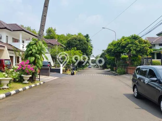 Jual Rumah Mewah Elegan Dengan View Eksklusif di Sektor 7-Bintaro, Tangerang Selatan Jual Rumah Mewah Elegan Dengan View Eksklusif di Sektor 7-Bintaro, Tangerang Selatan