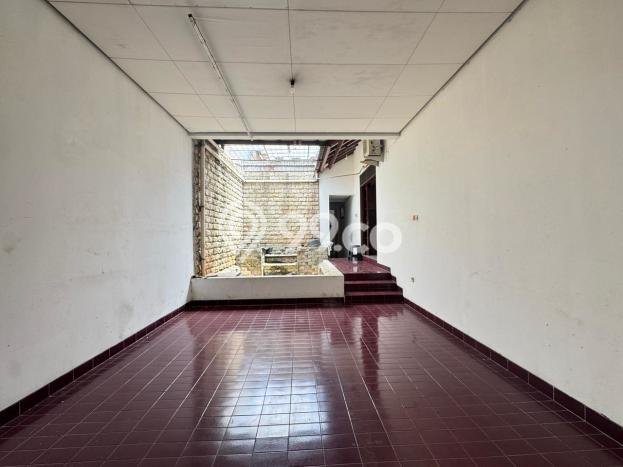 Disewakan Cepat Rumah Kondisi Bagus di Area Cinere, Depok Disewakan Cepat Rumah Kondisi Bagus di Area Cinere, Depok