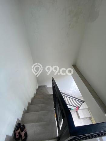 Dijual Rumah Kost di Pangkalan Jati, Depok, 4 KT, 2 KM, Bangunan 80m2 Dijual Rumah Kost di Pangkalan Jati, Depok, 4 KT, 2 KM, Bangunan 80m2