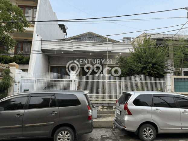 Dijual Rumah Mewah Elegan Dengan View Eksklusif di Pluit, Jakarta Utara Dijual Rumah Mewah Elegan Dengan View Eksklusif di Pluit, Jakarta Utara