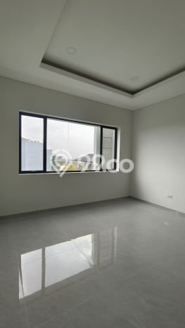 Rumah 3 Kamar Tidur Lokasi Premium di Setra Duta, Dekat Pusat Kota, Bandung Rumah 3 Kamar Tidur Lokasi Premium di Setra Duta, Dekat Pusat Kota, Bandung