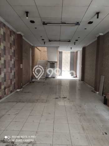 Ruko Disewa di Astanaanyar, Bandung, LT 102m2 / LB 350m2 Ruko Disewa di Astanaanyar, Bandung, LT 102m2 / LB 350m2