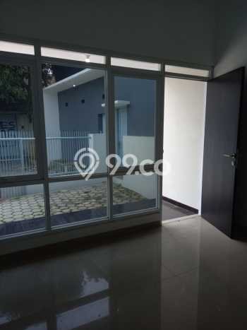 Rumah Modern Cantik 3 KT Bisa Langsung Pindah di Kiaracondong Rumah Modern Cantik 3 KT Bisa Langsung Pindah di Kiaracondong