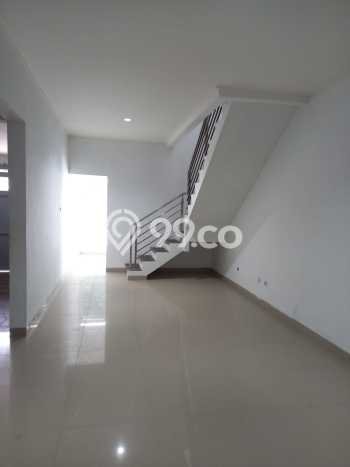 Rumah Modern Cantik 3 KT Bisa Langsung Pindah di Kiaracondong Rumah Modern Cantik 3 KT Bisa Langsung Pindah di Kiaracondong