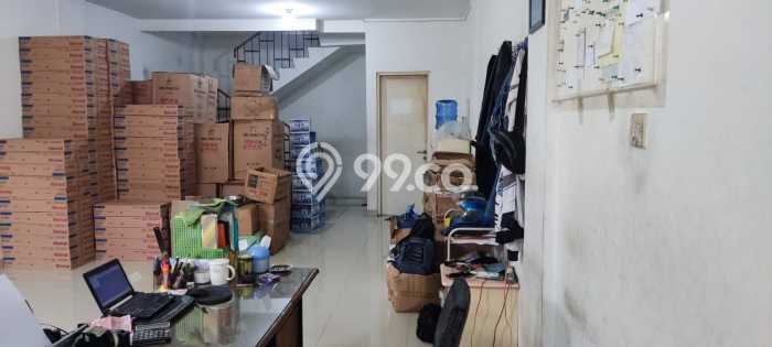 Area Ramai! Ruko Dijual di Bandung Kulon untuk Bisnis Luas Bangunan 183m2 Area Ramai! Ruko Dijual di Bandung Kulon untuk Bisnis Luas Bangunan 183m2