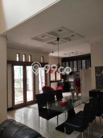 Siap Huni Rumah Mewah 4 Kamar di Babakan Ciparay Dekat ke Mana Saja Siap Huni Rumah Mewah 4 Kamar di Babakan Ciparay Dekat ke Mana Saja