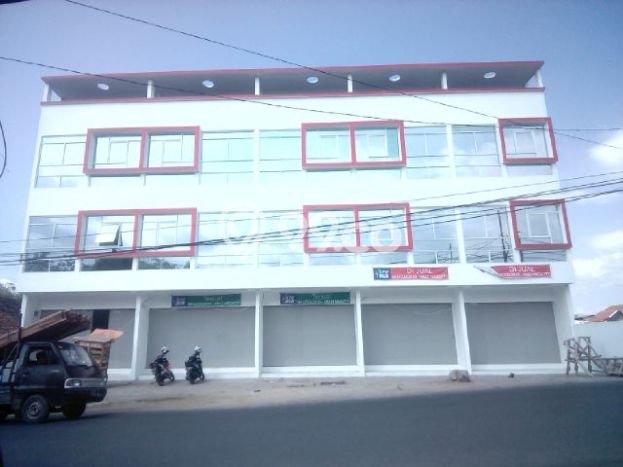 Disewakan Ruko di Kawasan Ramai Cibaduyut Luas 175m2 Disewakan Ruko di Kawasan Ramai Cibaduyut Luas 175m2