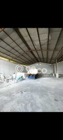 Area Ramai! Gudang Dijual di Bandung Kulon untuk Bisnis Luas Bangunan 700m2 Area Ramai! Gudang Dijual di Bandung Kulon untuk Bisnis Luas Bangunan 700m2