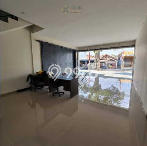 Ruko disewakan lokasi strategis Katapang Bandung 105m2 Ruko disewakan lokasi strategis Katapang Bandung 105m2