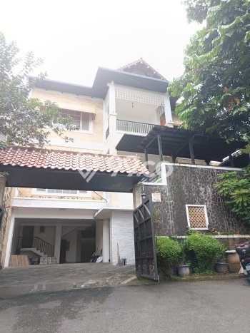 Jarang Ada! Rumah Sewa 5 Kamar Bagus Siap Huni Kemang Jarang Ada! Rumah Sewa 5 Kamar Bagus Siap Huni Kemang