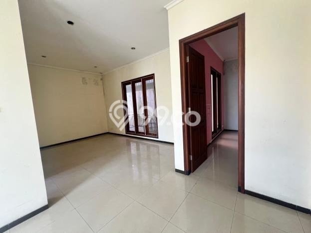 Dijual Rumah Mewah Megah Dengan View Cantik di Semolowaru, Surabaya Dijual Rumah Mewah Megah Dengan View Cantik di Semolowaru, Surabaya