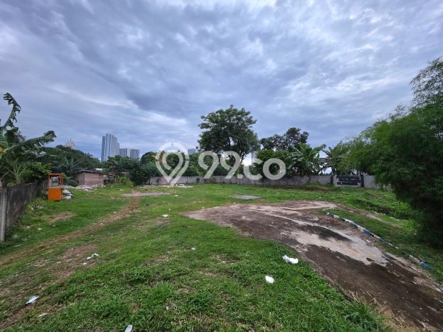 Disewakan Tanah di Karawaci Luas 744m2 SHM Disewakan Tanah di Karawaci Luas 744m2 SHM