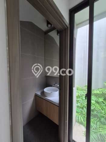 Disewakan Hunian Konsep Minimalis di BSD Tangerang Selatan dengan 4 KT Disewakan Hunian Konsep Minimalis di BSD Tangerang Selatan dengan 4 KT