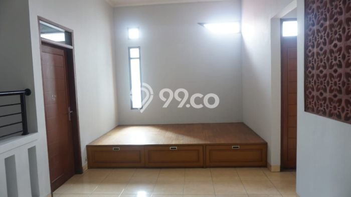Jual Rumah Favorit Siap Huni LB 170m2 di Cimahi Tengah, Cimahi Jual Rumah Favorit Siap Huni LB 170m2 di Cimahi Tengah, Cimahi