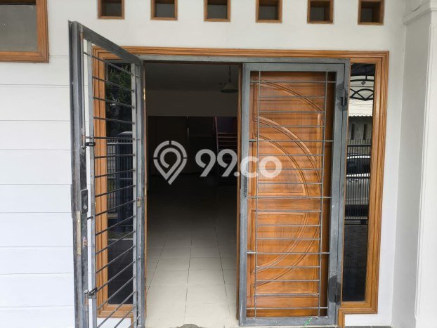 Jual Rumah Modern 5 KT di Gatot Subroto, Bandung Jual Rumah Modern 5 KT di Gatot Subroto, Bandung