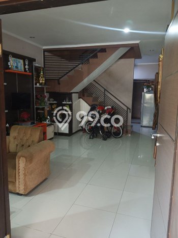 Rumah Minimalis 5 Kamar LT 133m2 di Buah Batu Rumah Minimalis 5 Kamar LT 133m2 di Buah Batu