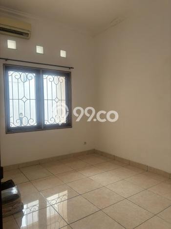 Hunian Nyaman Asri 4 KT Siap Pakai di Villa Melati Mas Tangerang Selatan Hunian Nyaman Asri 4 KT Siap Pakai di Villa Melati Mas Tangerang Selatan