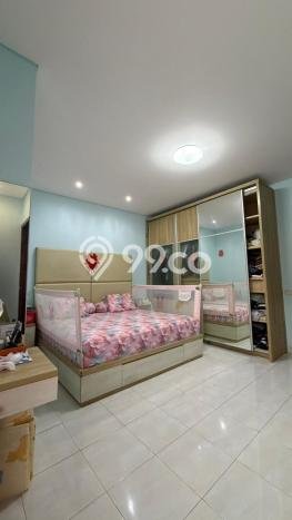 Hunian Elit LB 153m2 Siap Pakai Desain Elegan di BSD The Green, Tangerang Hunian Elit LB 153m2 Siap Pakai Desain Elegan di BSD The Green, Tangerang