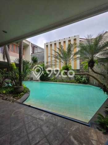 Rumah Elit LB 720m2 Siap Pakai Desain Elegan di Pondok Indah, Jakarta Selatan Rumah Elit LB 720m2 Siap Pakai Desain Elegan di Pondok Indah, Jakarta Selatan