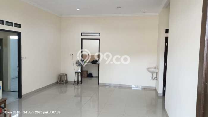 Hunian Nyaman Asri 3 KT Siap Huni di Bintaro Tangerang Selatan Hunian Nyaman Asri 3 KT Siap Huni di Bintaro Tangerang Selatan