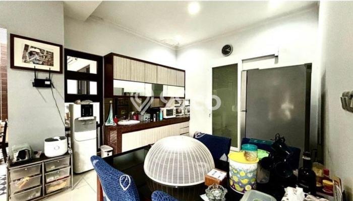 Rumah Luxury Modern Siap Huni di Cibubur Jakarta Timur Rumah Luxury Modern Siap Huni di Cibubur Jakarta Timur