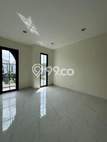 Jual Rumah Mewah Megah Dengan View Eksklusif di Cibubur, Bogor Jual Rumah Mewah Megah Dengan View Eksklusif di Cibubur, Bogor