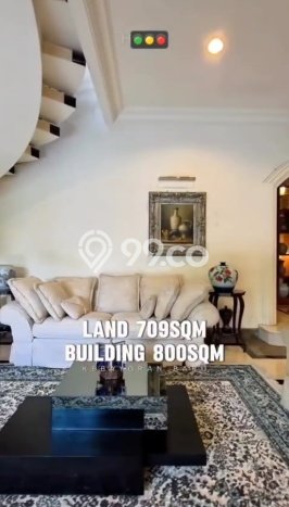 Hunian Mewah Siap Huni LT 709m2 di Kebayoran Baru, Jakarta Selatan Hunian Mewah Siap Huni LT 709m2 di Kebayoran Baru, Jakarta Selatan