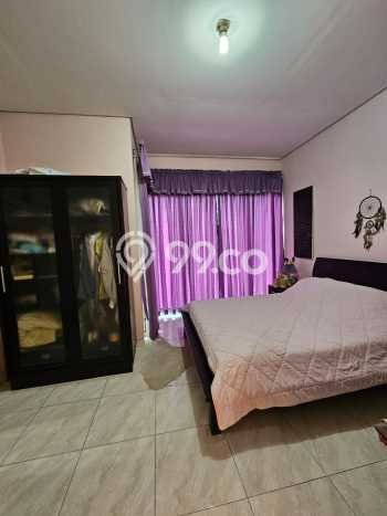 Rumah Modern 3 KT LT 158m2 di Kota Wisata Rumah Modern 3 KT LT 158m2 di Kota Wisata