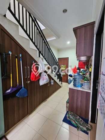 Dijual Rumah Luas Megah Dengan View Eksklusif di Citra Grand, Jakarta Timur Dijual Rumah Luas Megah Dengan View Eksklusif di Citra Grand, Jakarta Timur