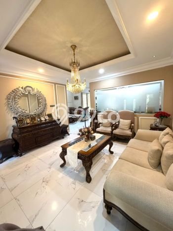 Hunian Mewah LB 450m2 Siap Huni Desain Elegan di Cibubur, Bogor Hunian Mewah LB 450m2 Siap Huni Desain Elegan di Cibubur, Bogor