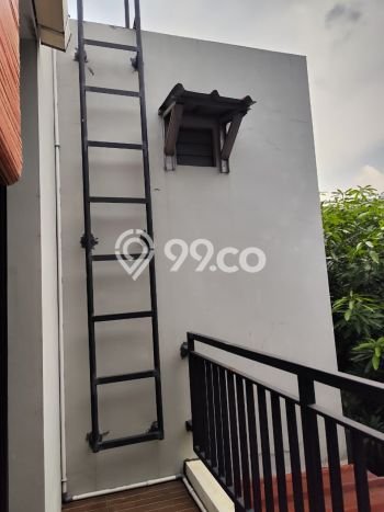 Jual Rumah Bagus Siap Huni LB 130m2 di Cakung, Jakarta Timur Jual Rumah Bagus Siap Huni LB 130m2 di Cakung, Jakarta Timur