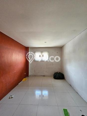 Siap Huni Hunian Elit 7 Kamar di Kebayoran Baru Dekat ke Mana Saja Siap Huni Hunian Elit 7 Kamar di Kebayoran Baru Dekat ke Mana Saja