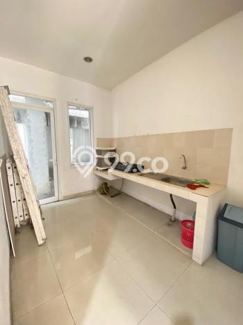 Dijual Segera Rumah Kost di Radio Dalam, Jakarta Selatan 8 Kamar Dijual Segera Rumah Kost di Radio Dalam, Jakarta Selatan 8 Kamar