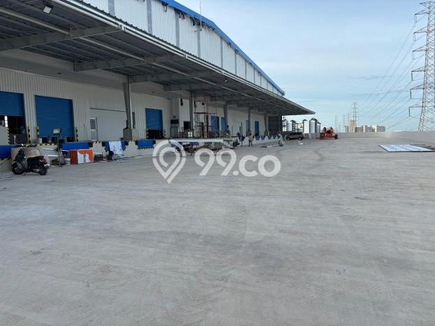 Gudang Disewa di Kelapa Gading, Jakarta Utara, LT 20853m2 / LB 8587m2 Gudang Disewa di Kelapa Gading, Jakarta Utara, LT 20853m2 / LB 8587m2