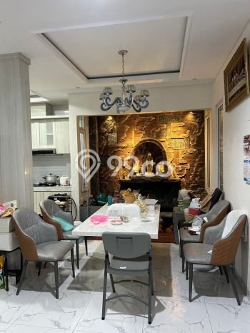 Jual Rumah Luas Megah Dengan View Cantik di Suvarna Sutera, Tangerang Jual Rumah Luas Megah Dengan View Cantik di Suvarna Sutera, Tangerang