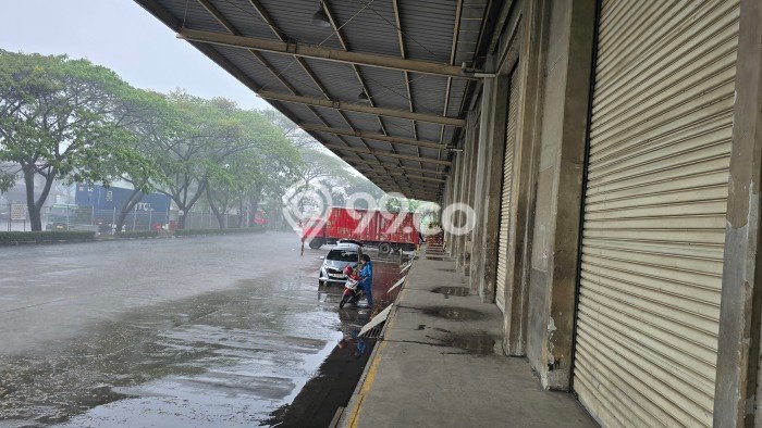 LOKASI PREMIUM! Gudang di Cakung, Luas 20000m², Lokasi Komersial LOKASI PREMIUM! Gudang di Cakung, Luas 20000m², Lokasi Komersial