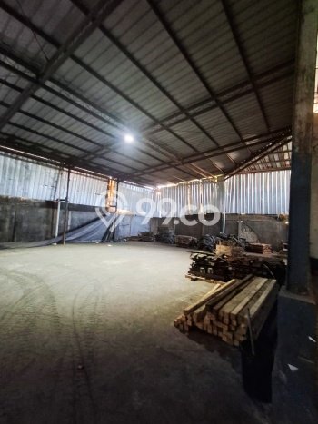 Unit Gudang Tersedia di Marunda Spesifikasi LB 2000m2 Unit Gudang Tersedia di Marunda Spesifikasi LB 2000m2